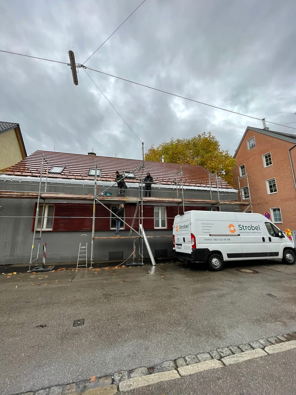 Dachrinnen-Montage, Bild 1